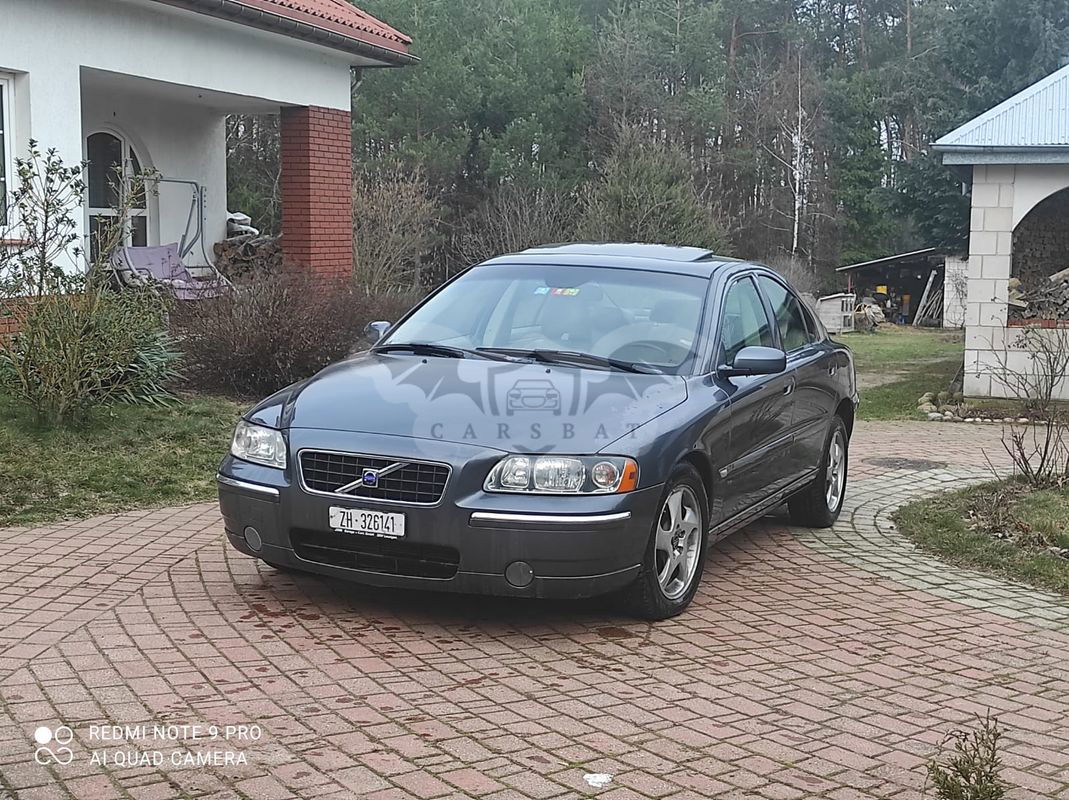 Volvo S60 I 2.5T AWD Momentum 2004