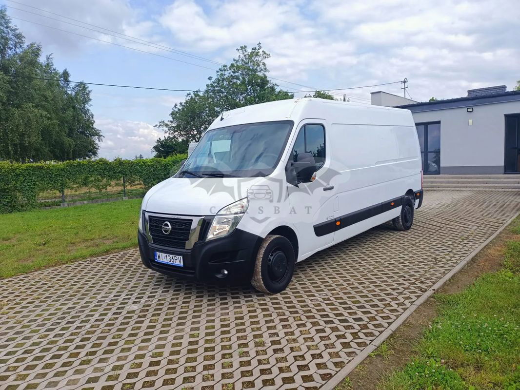 Nissan NV400 2020