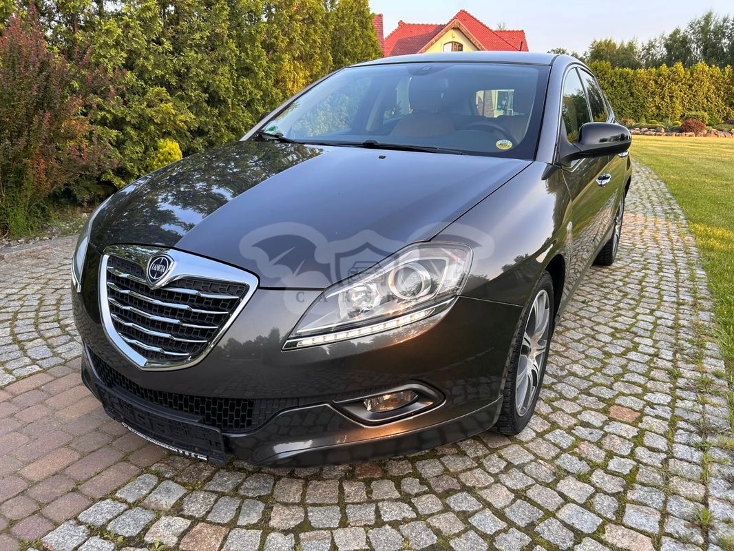 Lancia Delta 1.6 MultiJet 16v Oro 2014