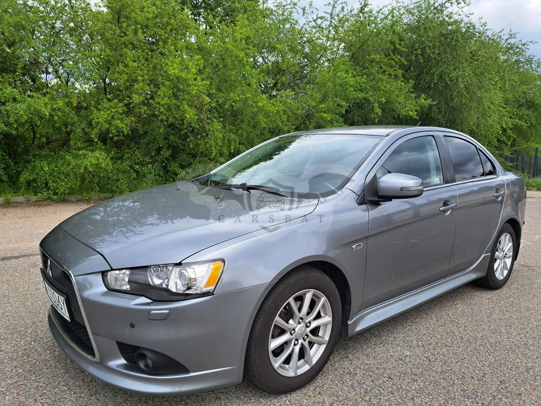 Mitsubishi Lancer VIII 1.6 Intense 2015