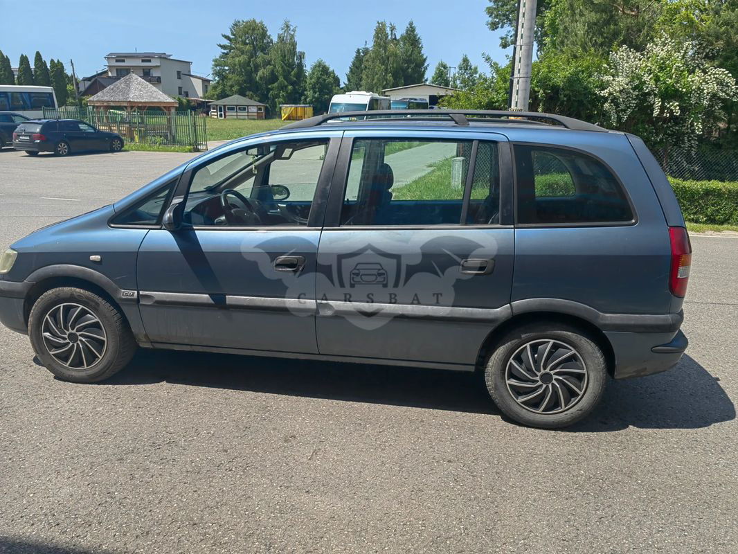 Opel Zafira A 1.6 16V Elegance 2000