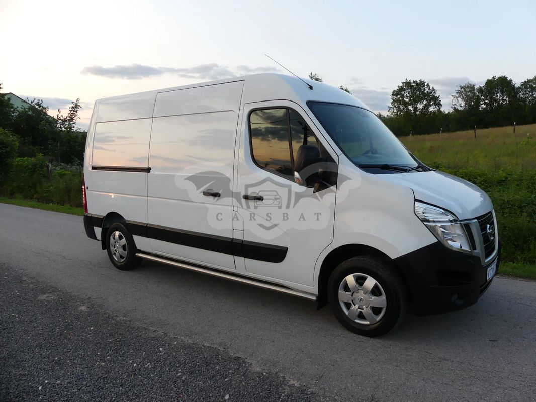 Nissan NV400 2016