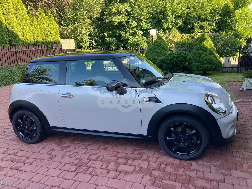 Mini Cooper Standard 2012