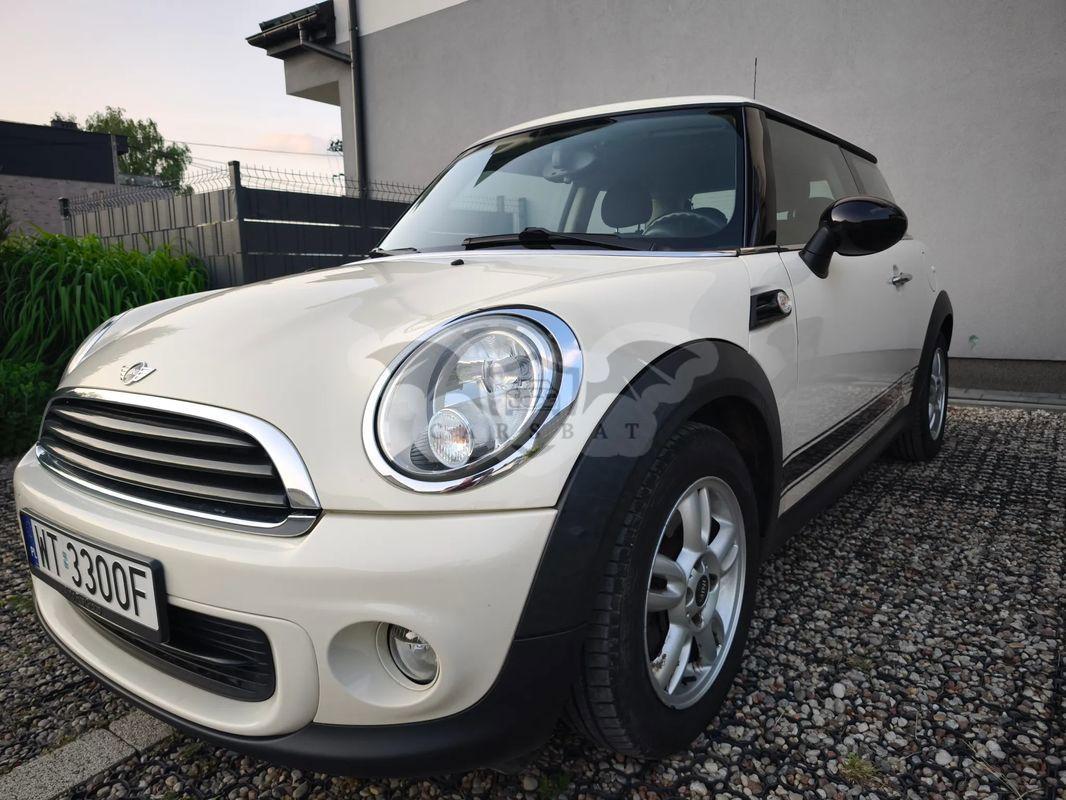 Mini One Standard 2010