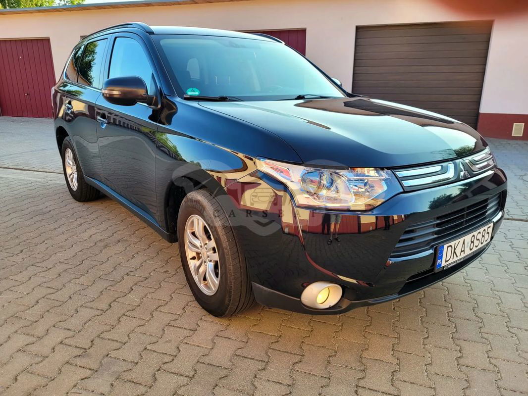 Mitsubishi Outlander III 2.2 DI-D 4WD Intense 2013