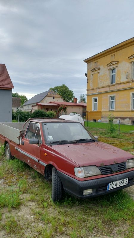 Polonez  1.9 d zarejstrowany. 2000