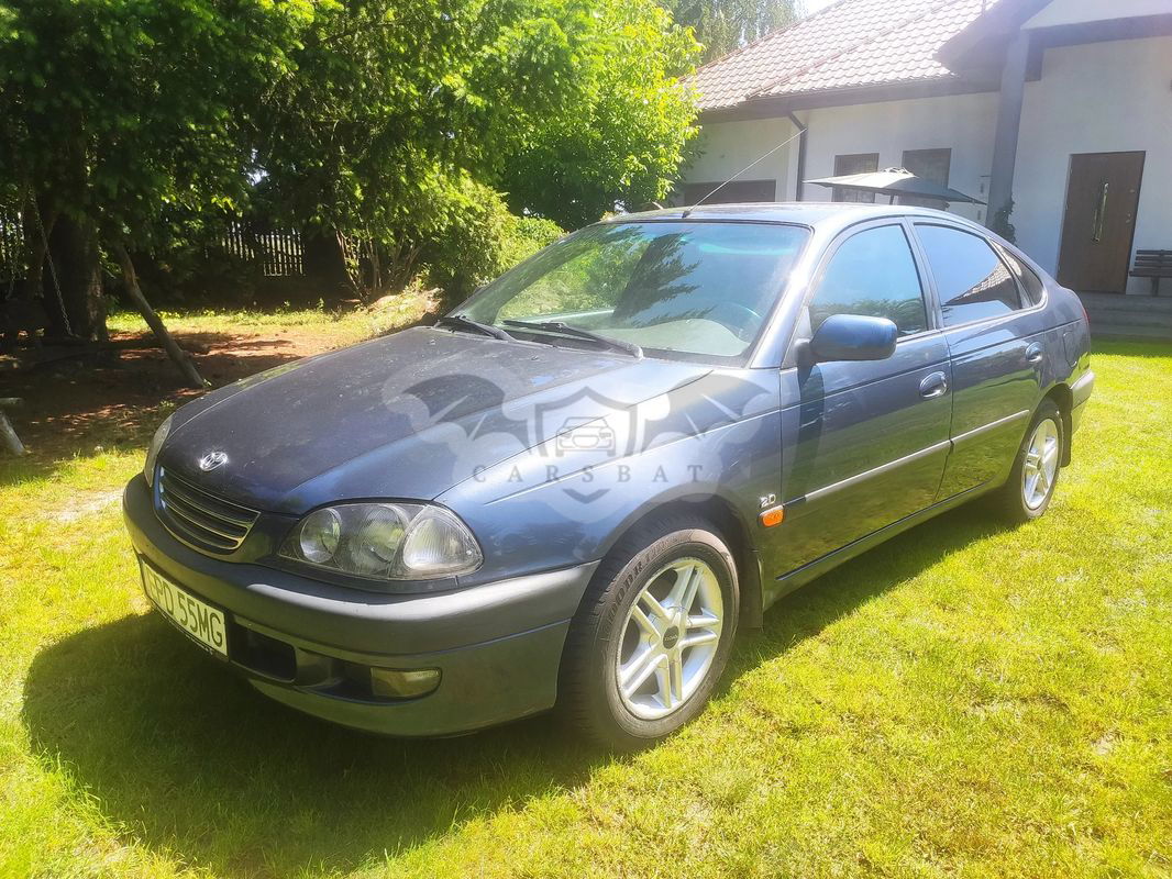 Toyota Avensis I 2.0 Sol 1999
