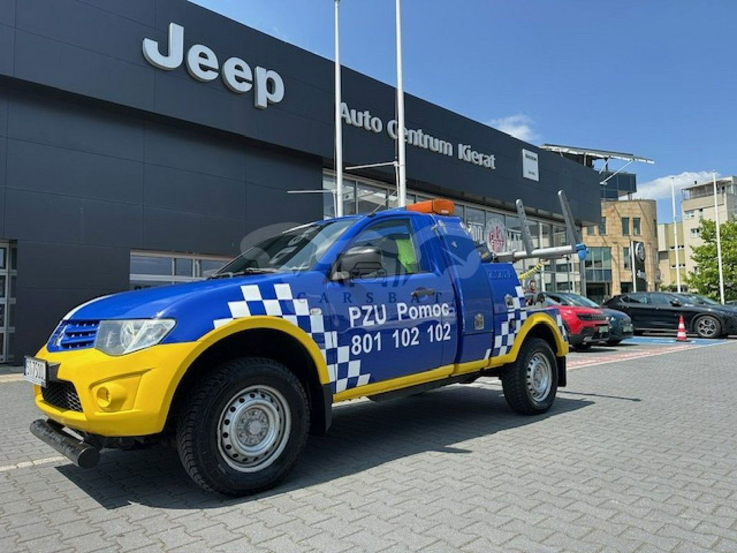 Mitsubishi L200 2011