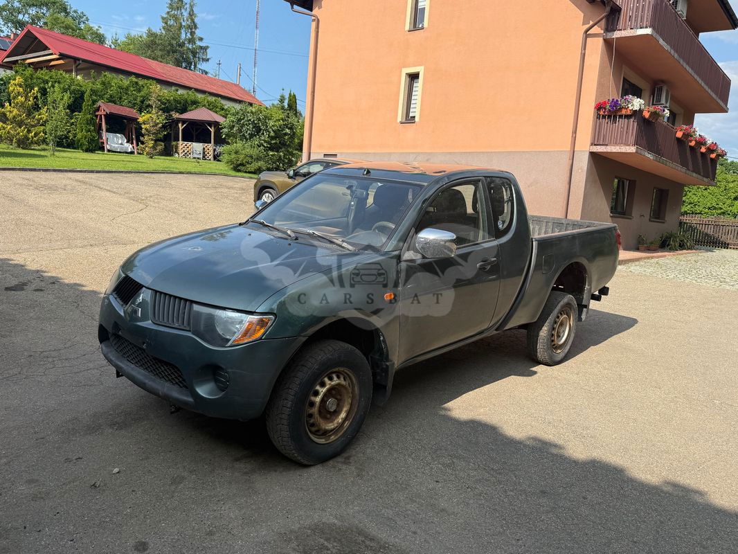 Mitsubishi L200 2006