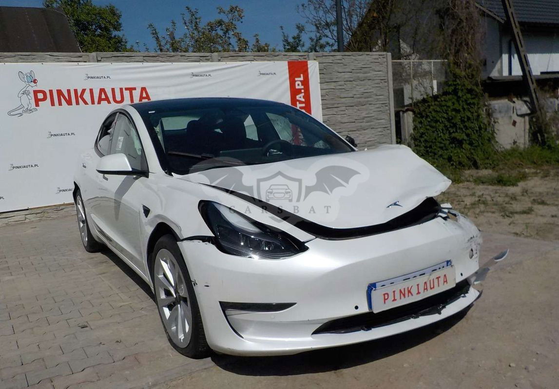 Tesla Model 3 2021