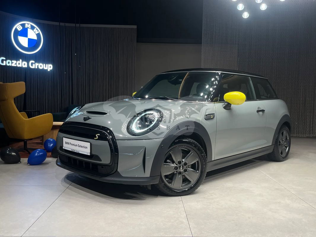 Mini Cooper SE Classic Trim 2022