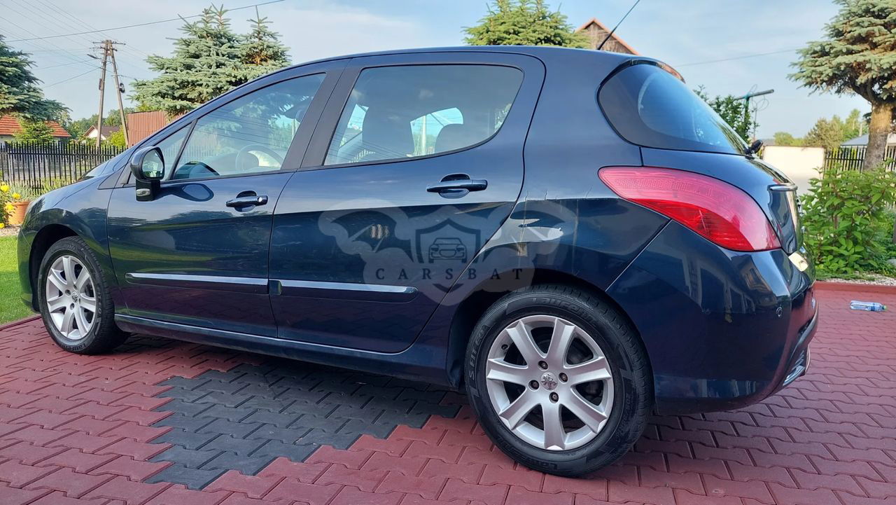 Peugeot 308 T7 2012