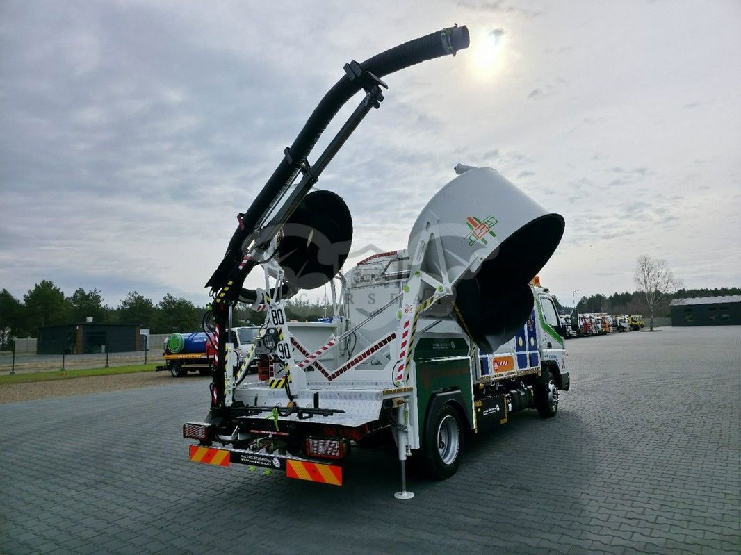 Mitsubishi Fuso Canter 2010