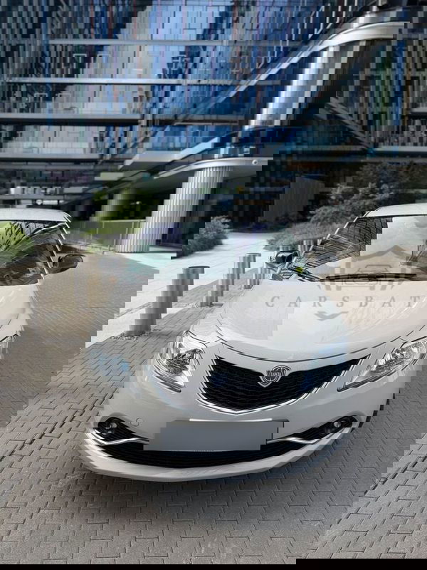 Lancia Ypsilon 2016