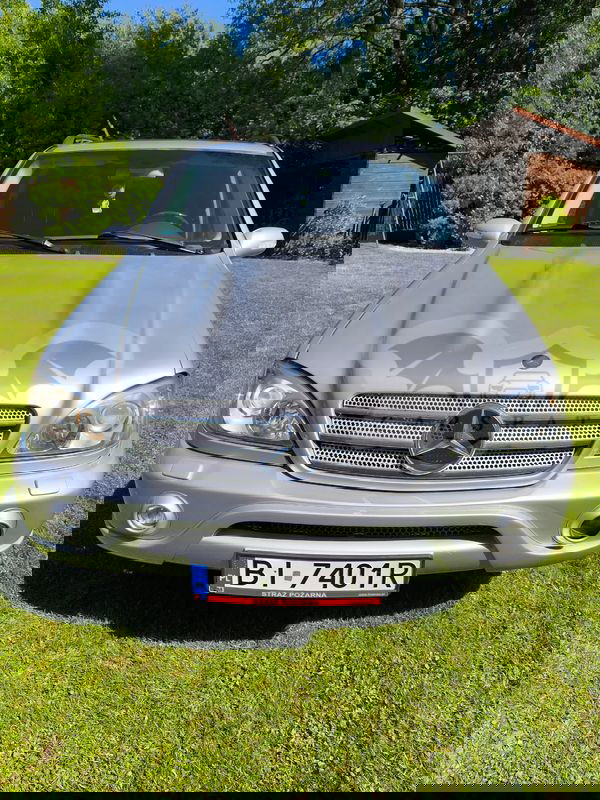 Mercedes-Benz ML W163 55 AMG 2002