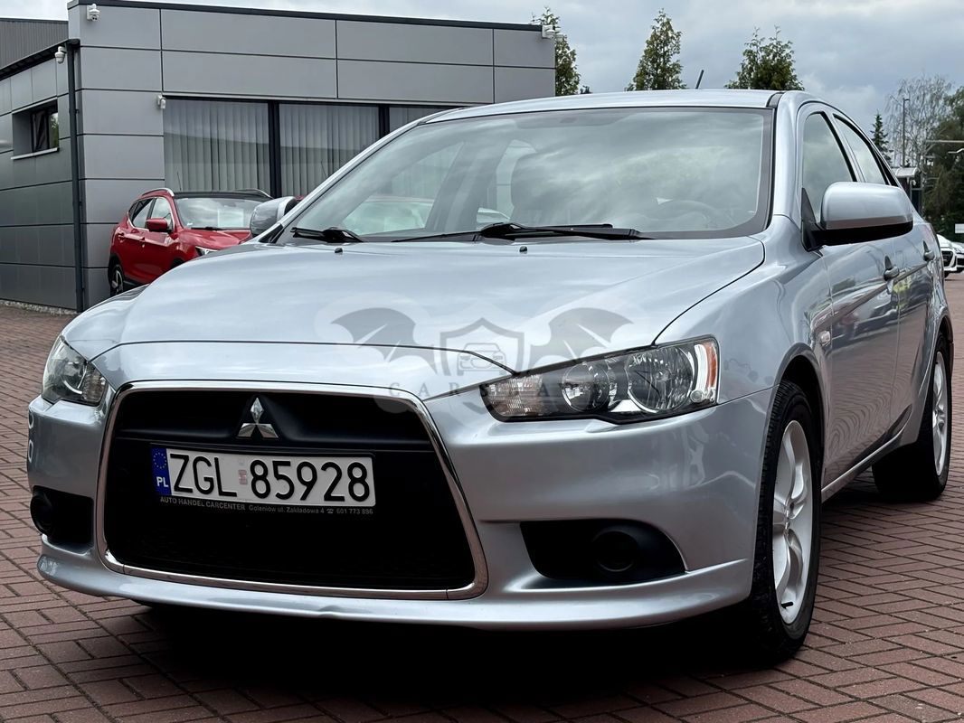Mitsubishi Lancer IX 1.5 2010