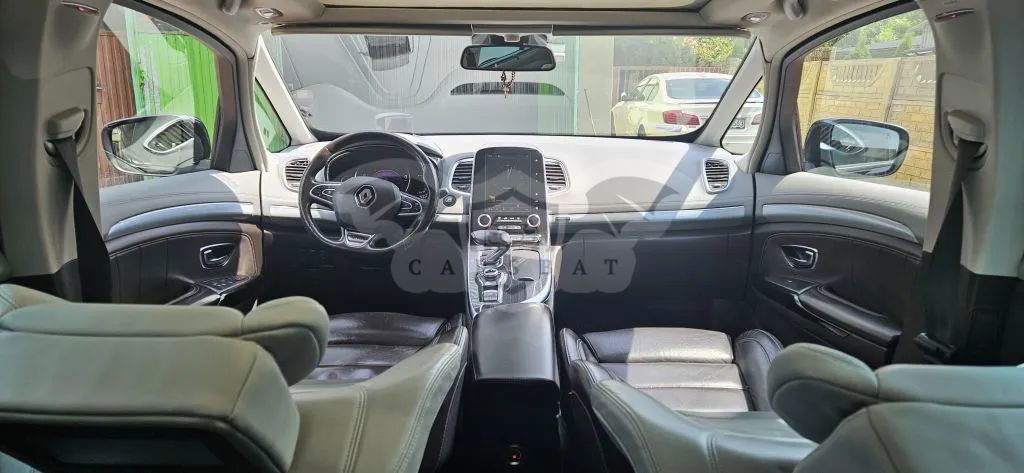 Renault Espace V 1.6 TCE Initiale Paris EDC 7os 2016