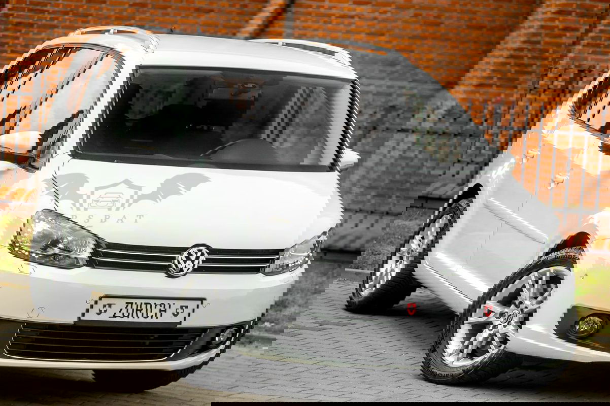 Volkswagen Touran II 1.4 TSI DSG Cup 2014