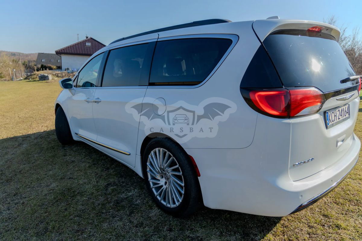Chrysler Pacifica 2017