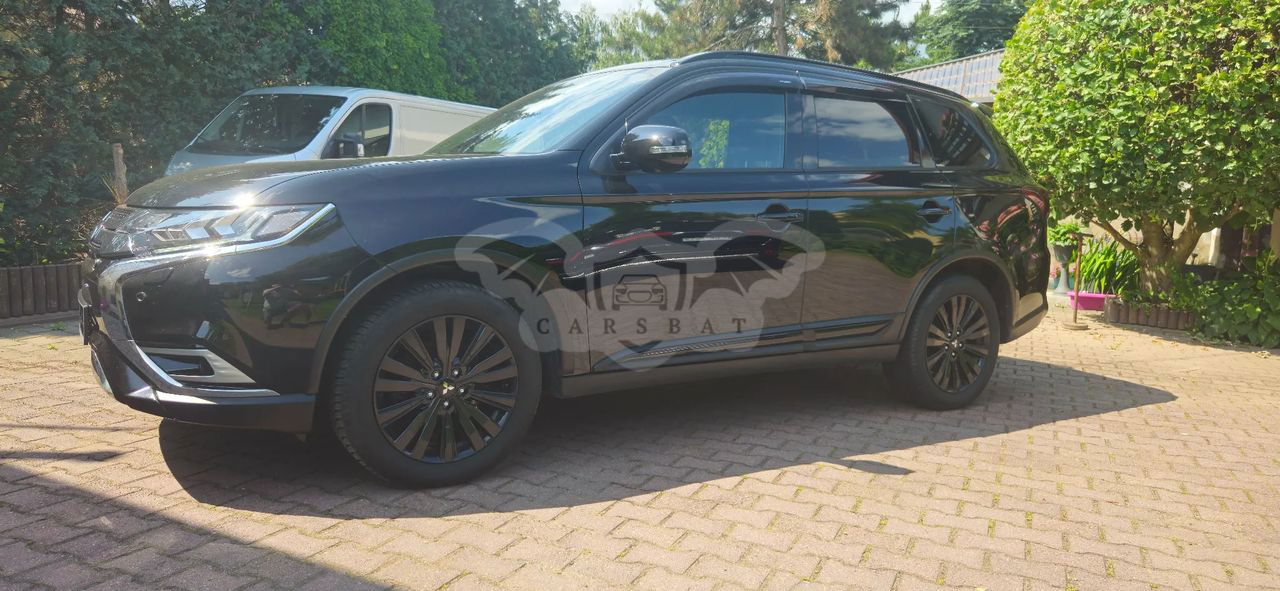 Mitsubishi Outlander III 2.0 4WD CVT Edition+ 2020