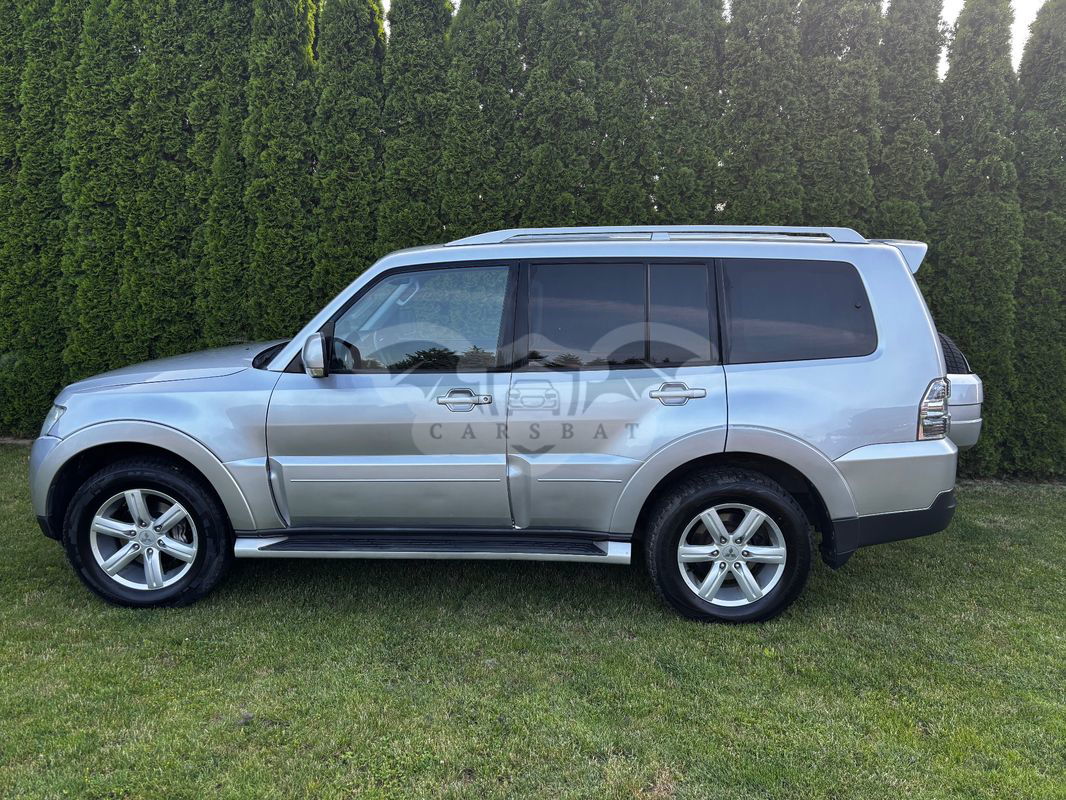 Mitsubishi Pajero IV 2009