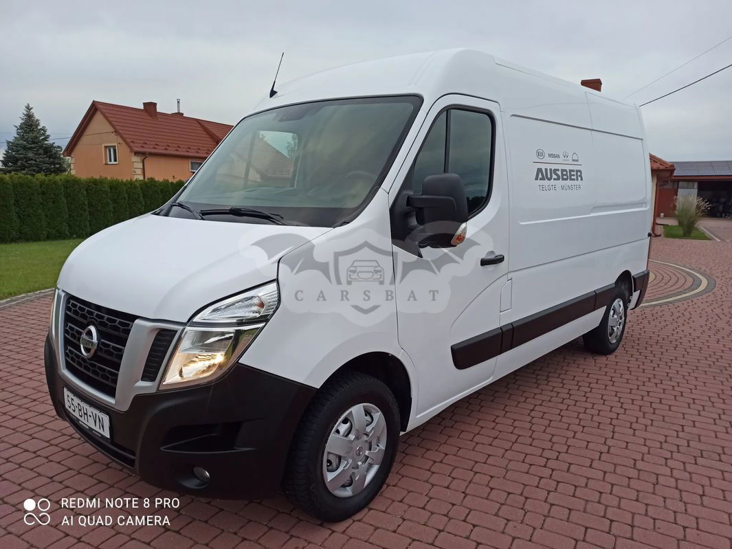 Nissan NV400 2019