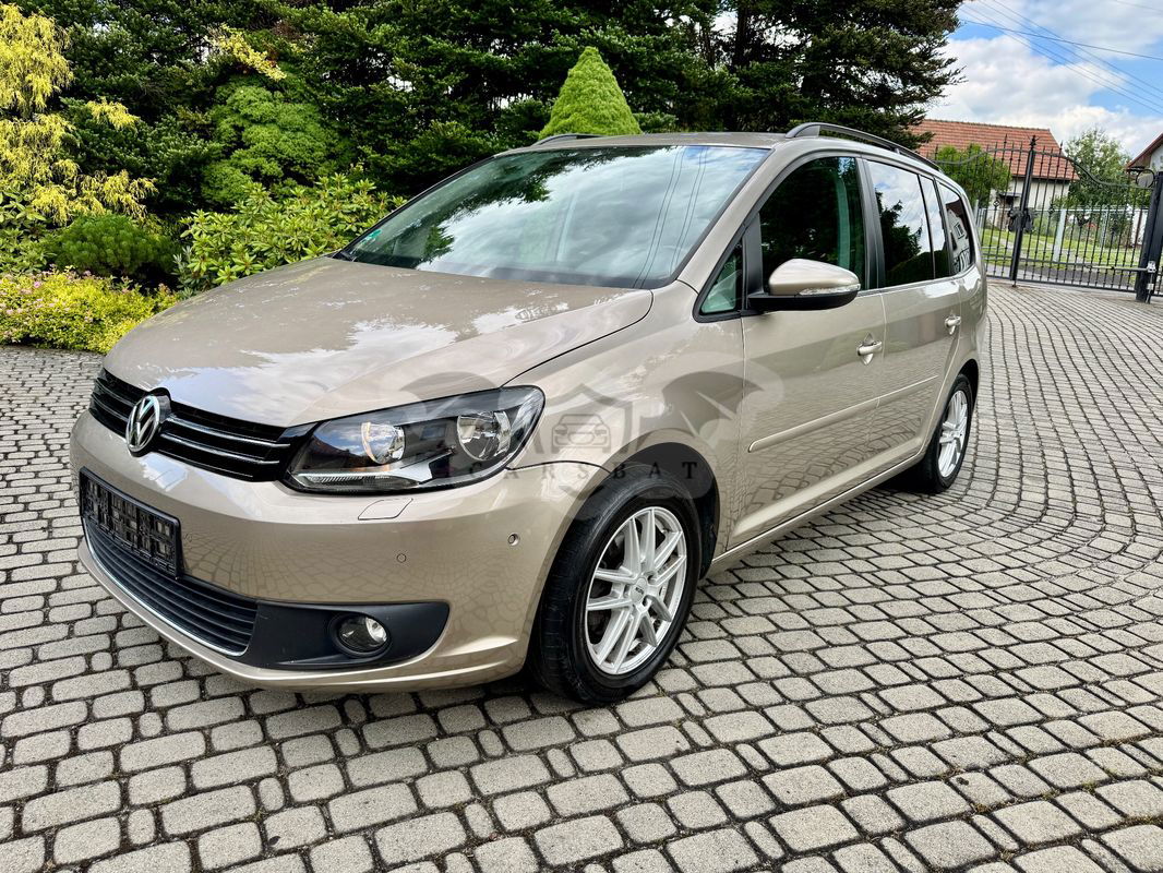Volkswagen Touran II 1.6 TDI DPF BlueMotion Technology DSG Comfortline 2014