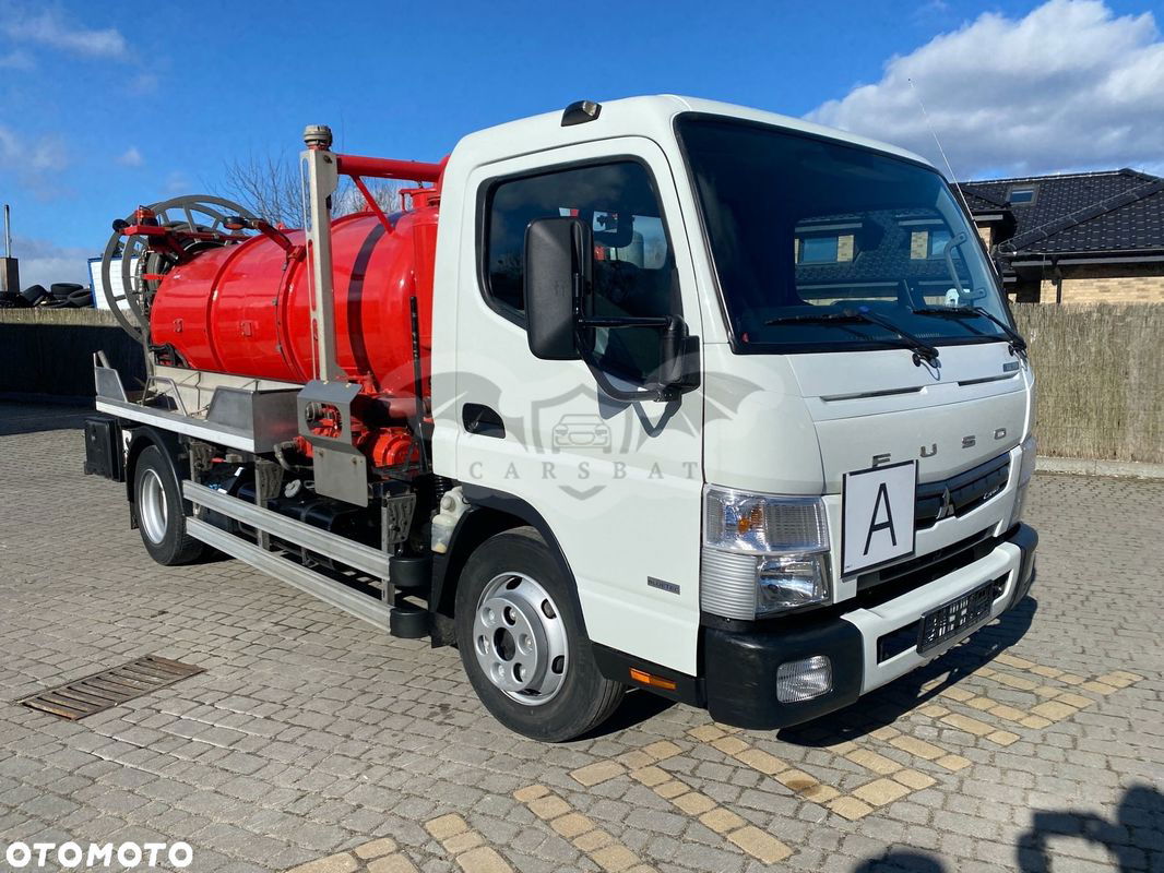 Mitsubishi Fuso Canter 2020