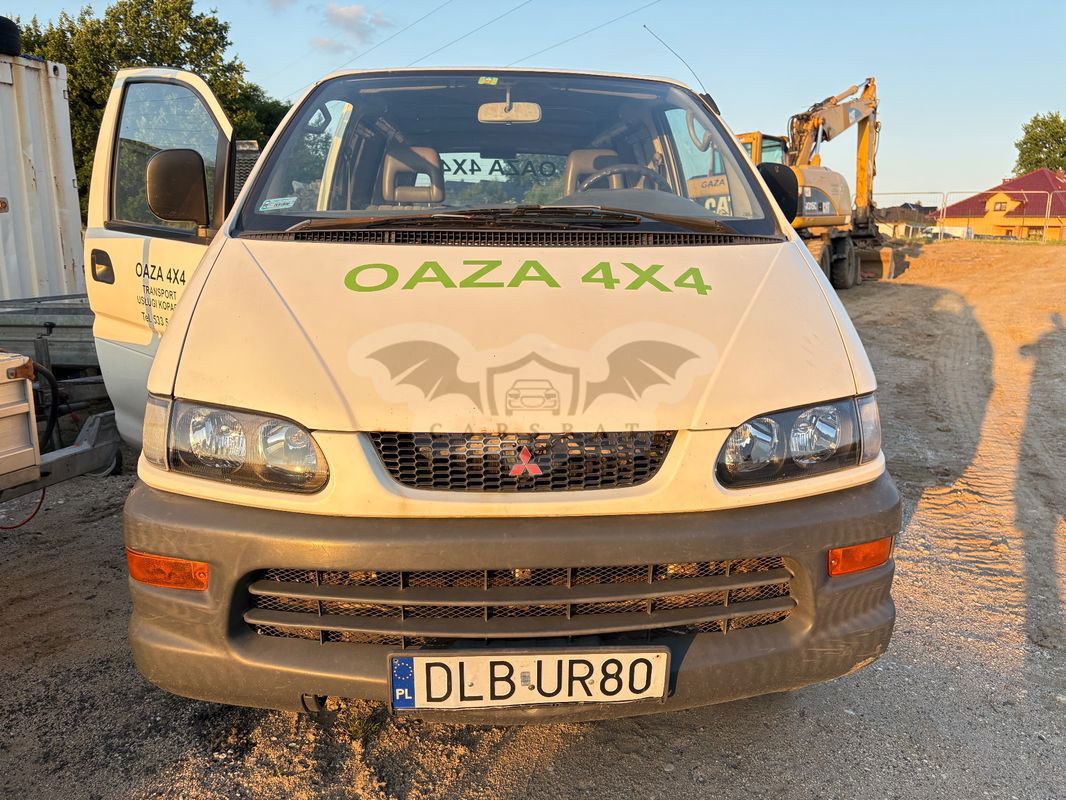 Mitsubishi L400 2001