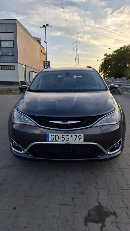 Chrysler Pacifica 2019