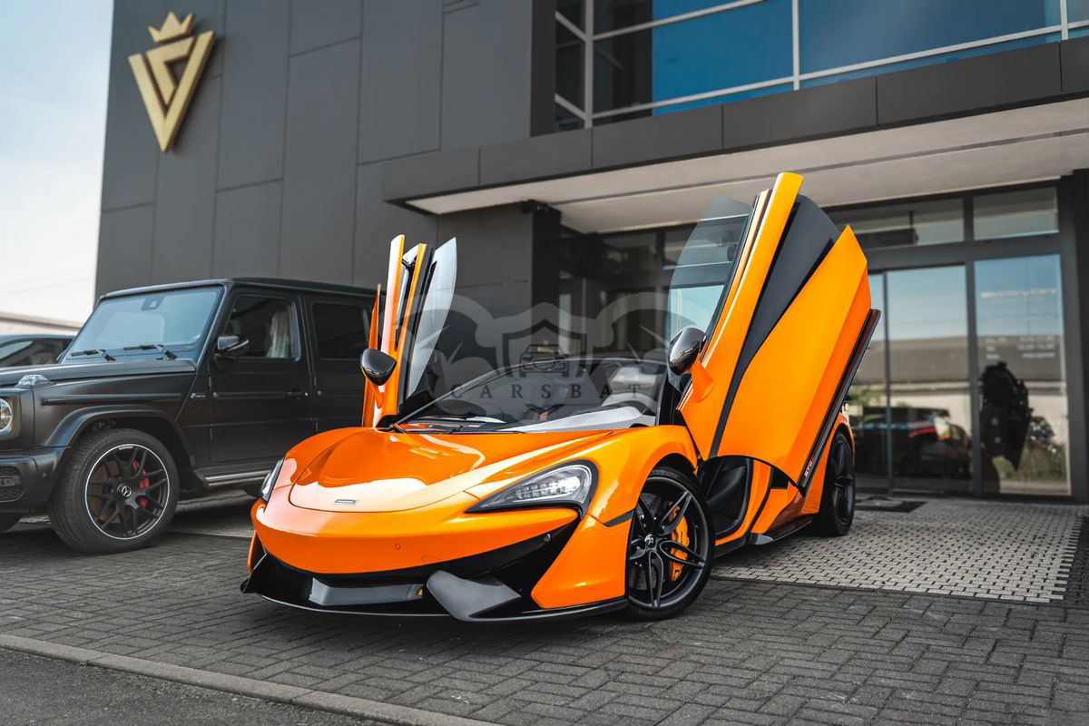 McLaren 570S 2016