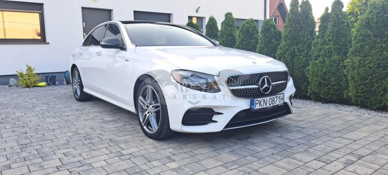 Mercedes-Benz E W213 300 9G-TRONIC AMG Line 2017