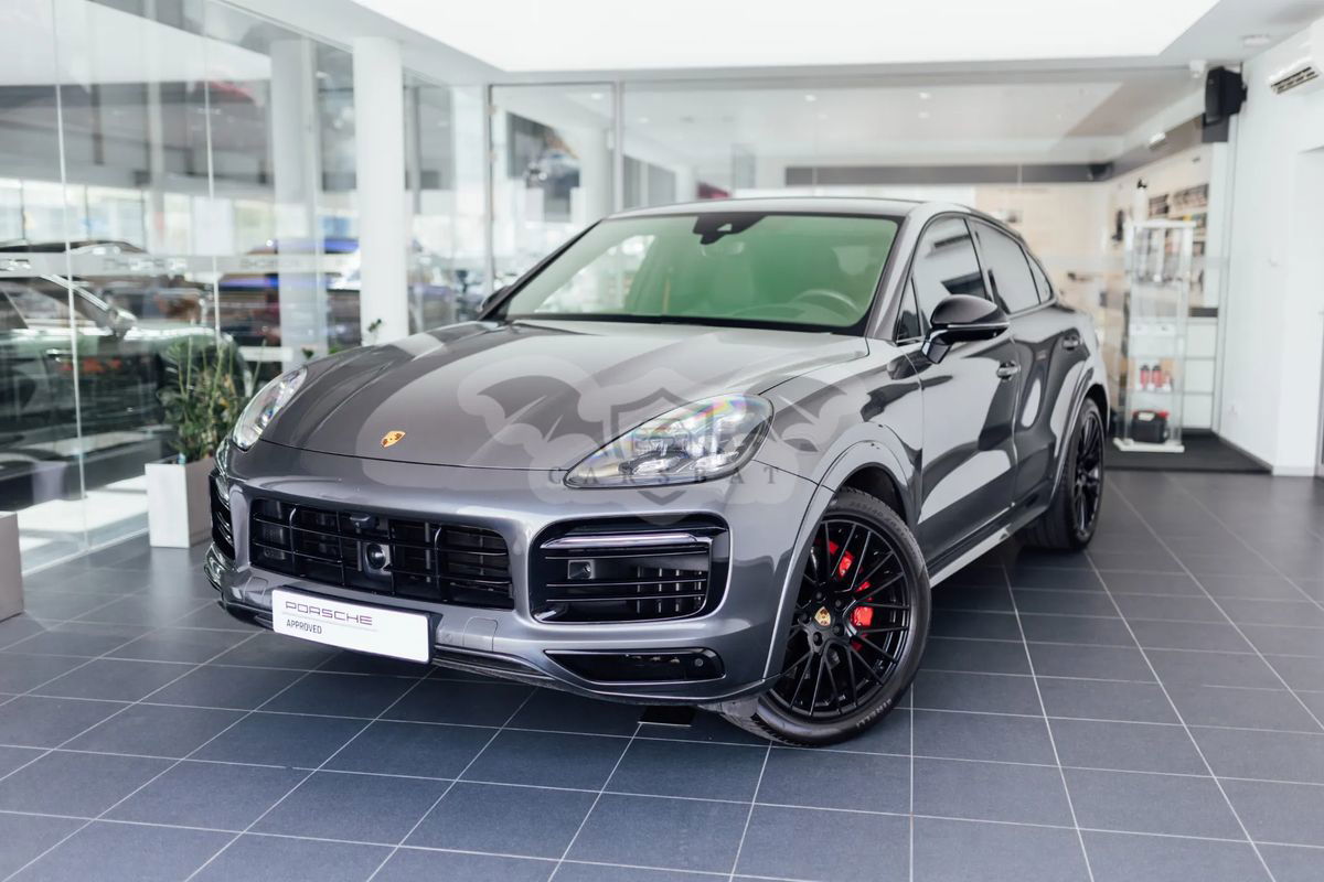 Porsche Cayenne III Coupe GTS 2021
