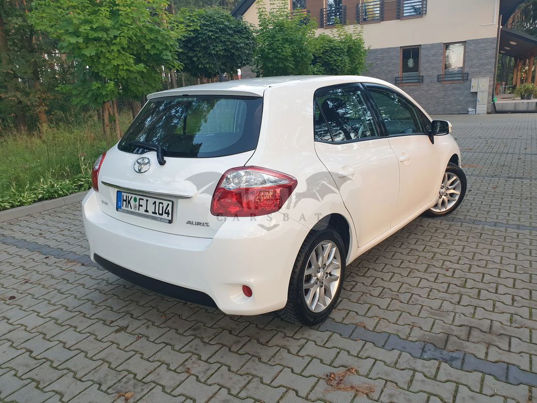 Toyota Auris I 1.6 Premium + 2011