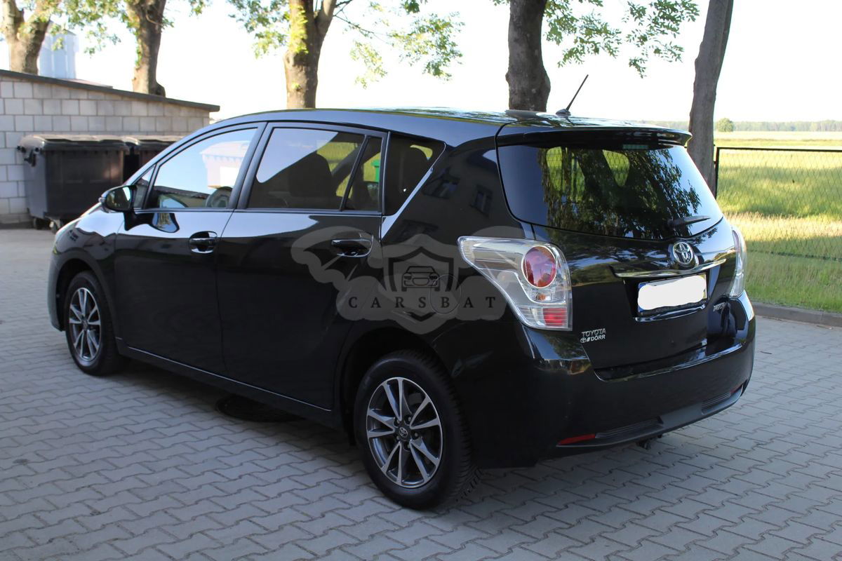 Toyota Verso 1.8 5-Sitzer Life 2013