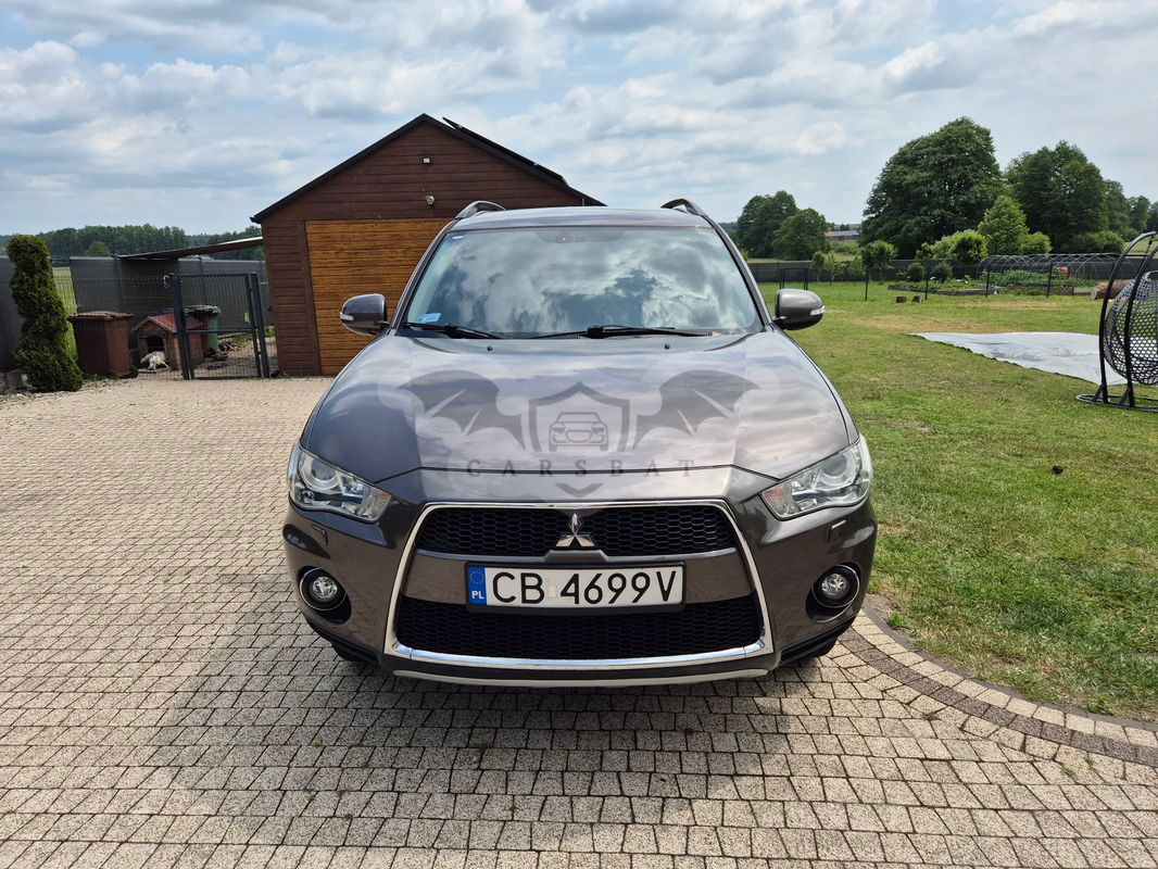 Mitsubishi Outlander II 2011