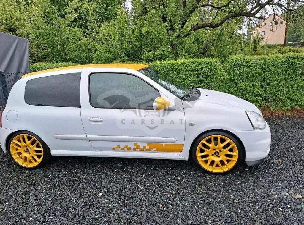 Renault Clio III 1.2 16V Campus 2012