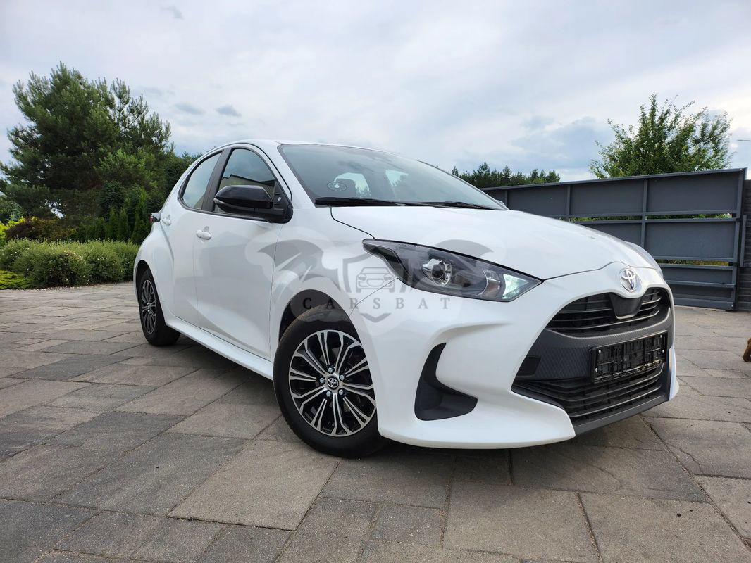 Toyota Yaris IV 1.0 Comfort 2023