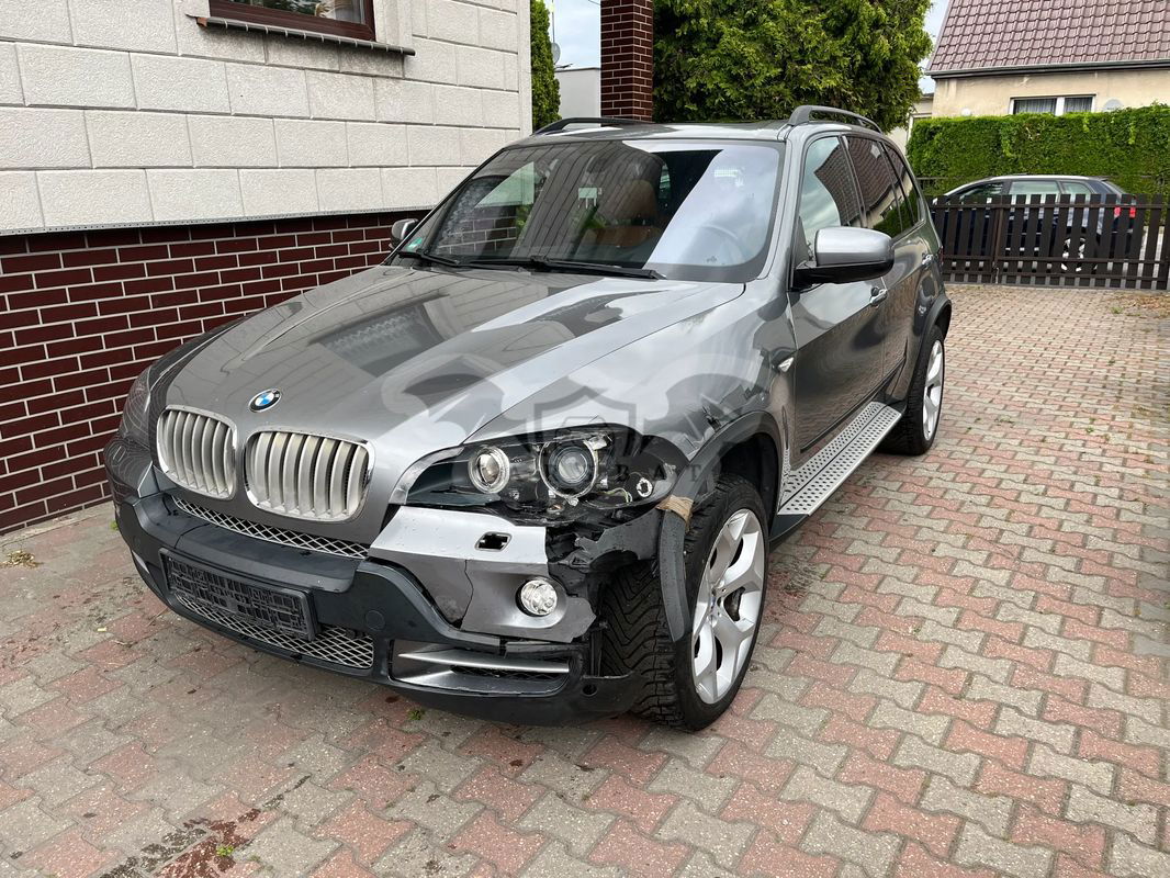 BMW X5 E70 xDrive48i 2007