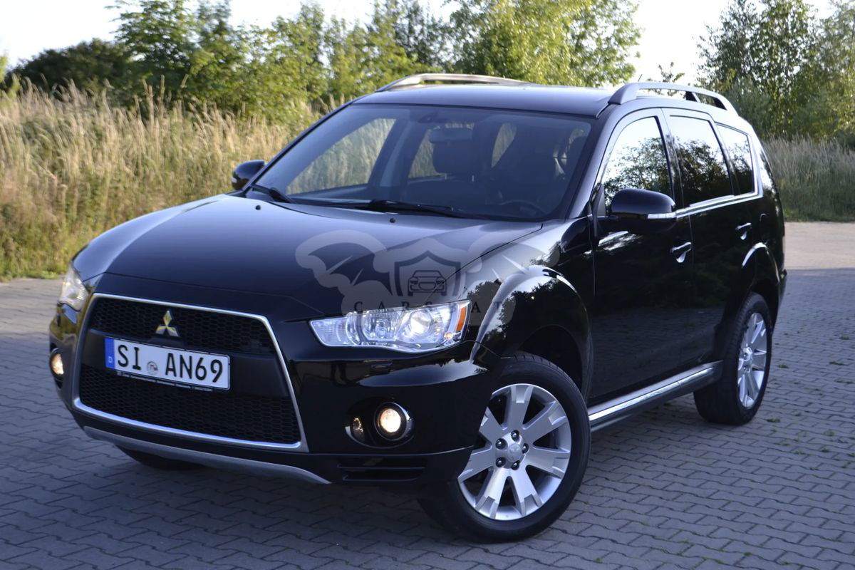 Mitsubishi Outlander II 2.0 Intense 2WD EU5 2011