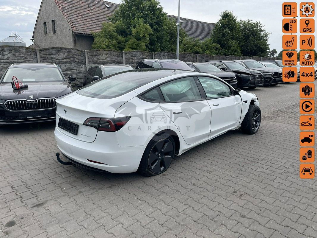 Tesla Model 3 2023