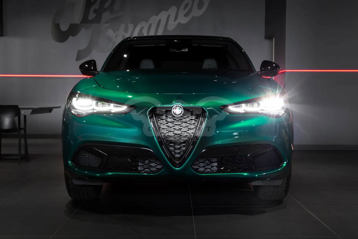 Alfa Romeo Stelvio 2.2 JTDM Intensa Q4 2025