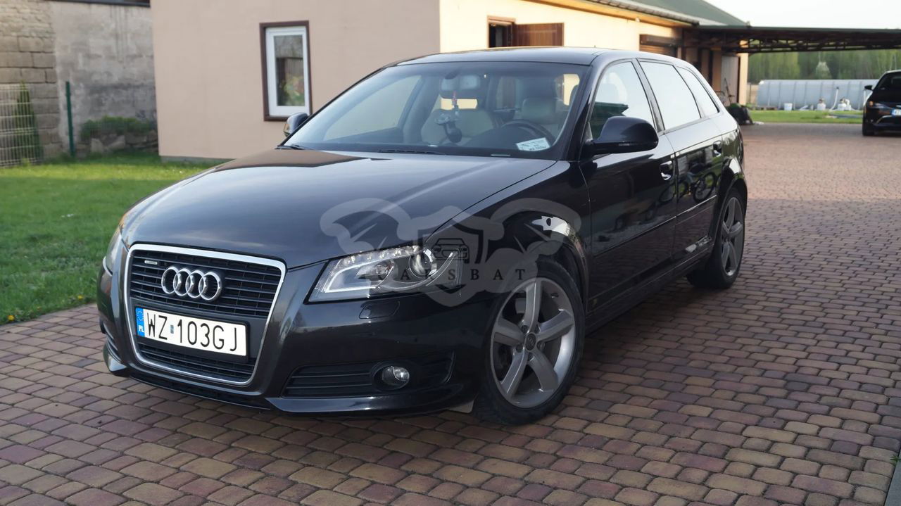Audi A3 8P 2.0 TDI Sportback DPF quattro Attraction 2009