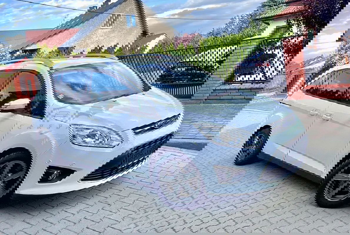 Ford Grand C-Max 2013