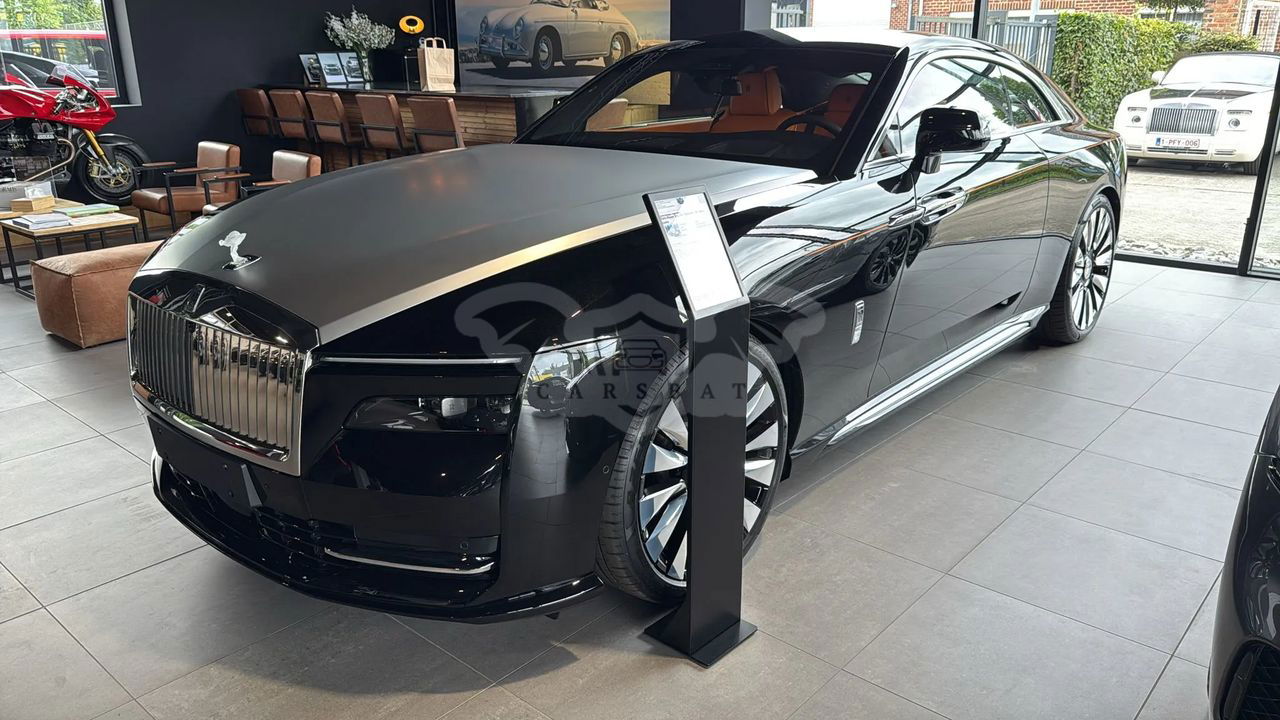 Rolls-Royce Spectre Standard 2025
