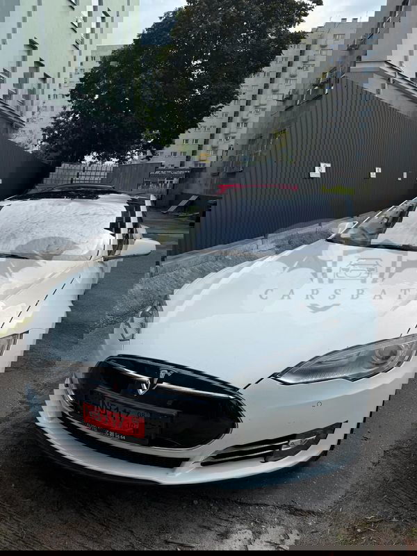 Tesla Model S Performance 2014