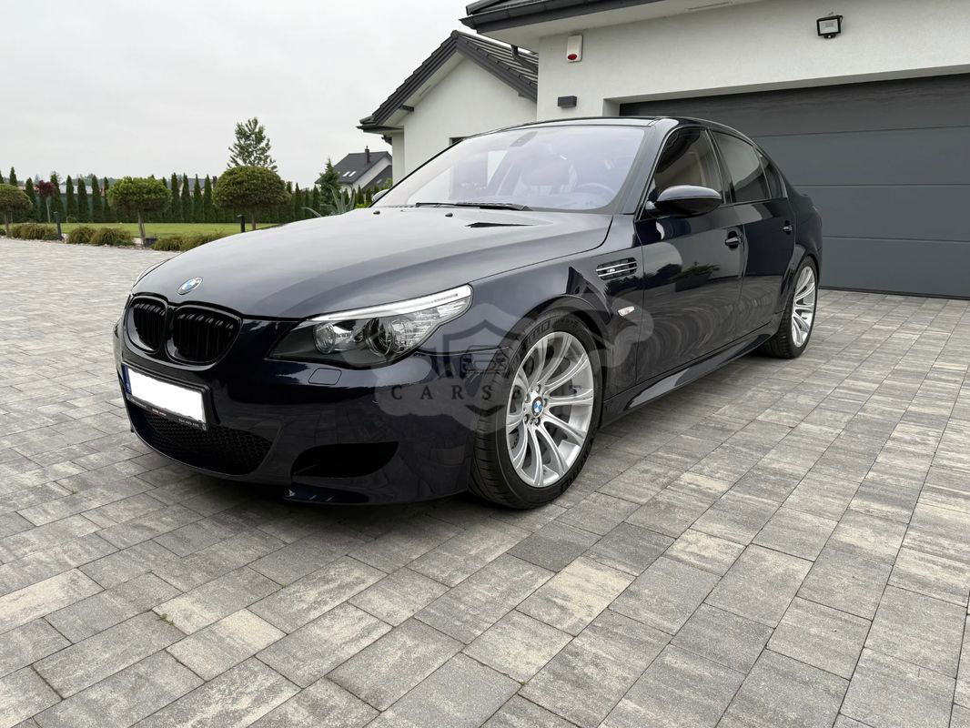 BMW M5 Standard 2006