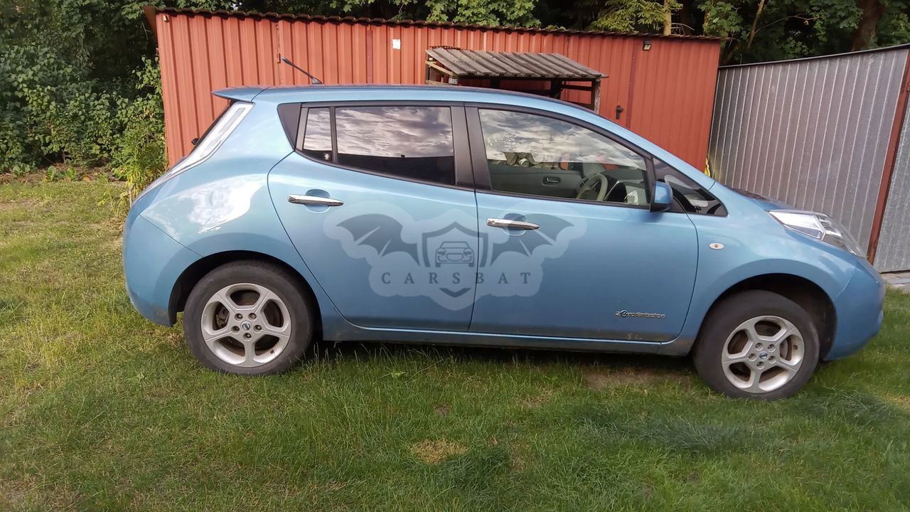 Nissan Leaf Standard 2011