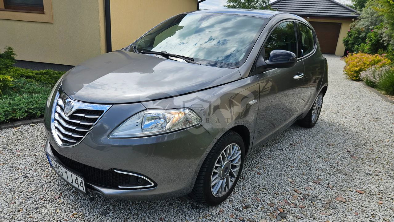 Lancia Ypsilon 1.2 8V Gold S&S 2011