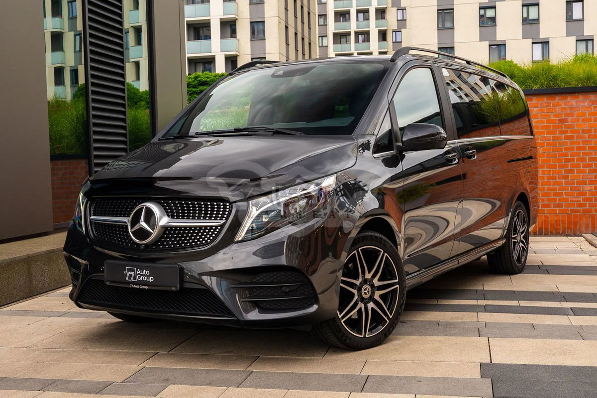 Mercedes-Benz V II 300 d 4-Matic 9G-Tronic Exclusive (d³ugi) 2024